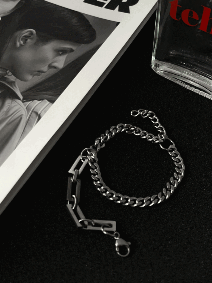 Square Chain Silver Bracelet